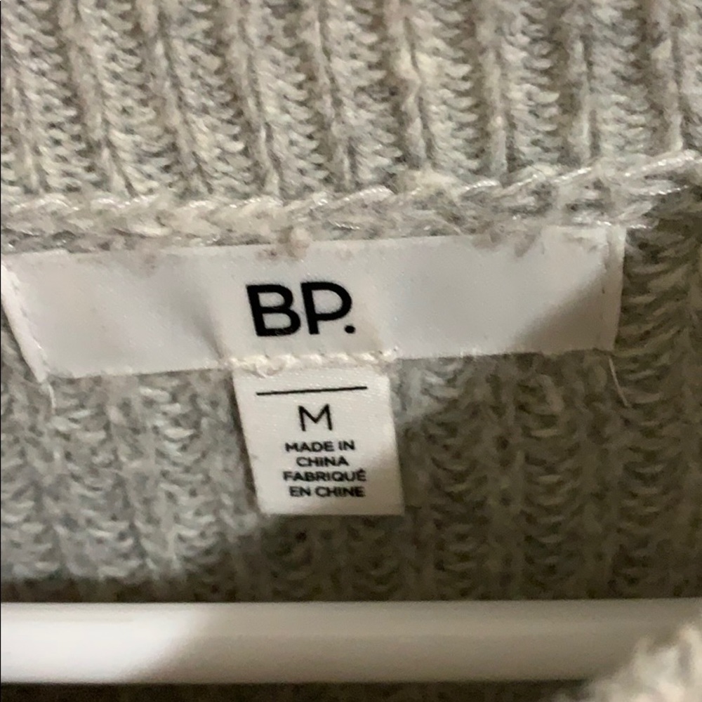 Long sweater - Picture 2 of 2